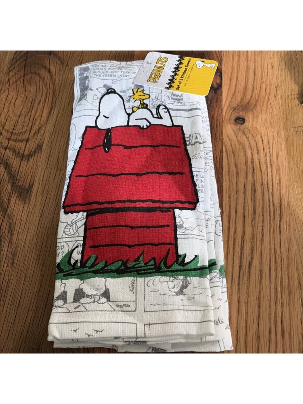 Peanuts set of 2 Kitchen Towels Snoopy Woodstock Doghouse 16 x 24 in NWT